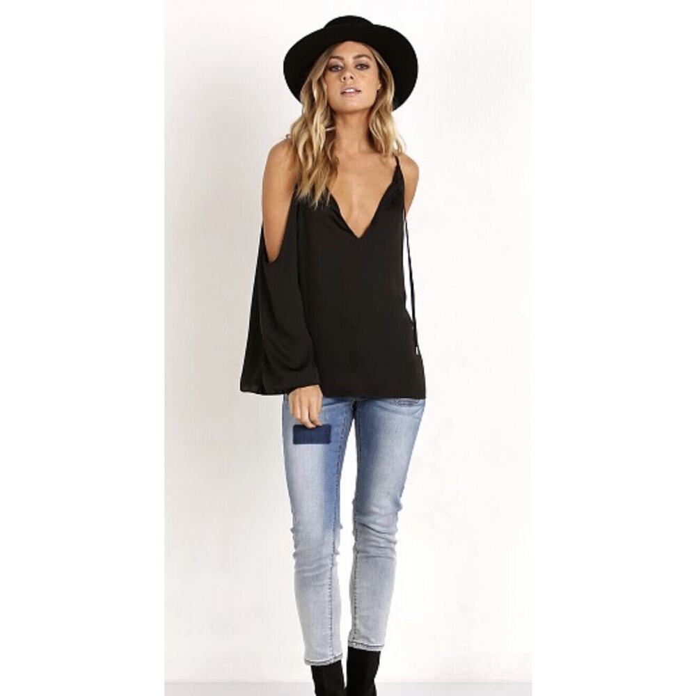 L’Academie The Deep V Neck Cold Shoulder Long Slv Top Black Sz S Satin Blouse
